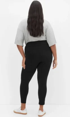 7/8 Length Wide Band Legging - black