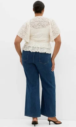 Lily Lace Top - creme