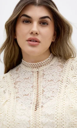 Lucielle Long Sleeve Lace Top - porcelain