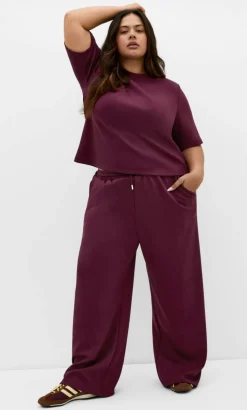 Mae Short Sleeve Sweat Top - dark cherry