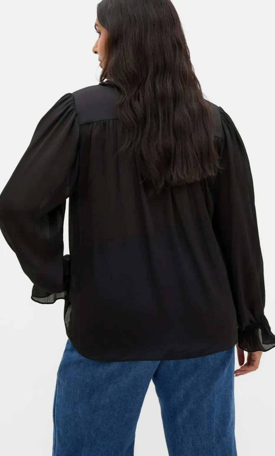 Maia Ruffle V Neck Top - black