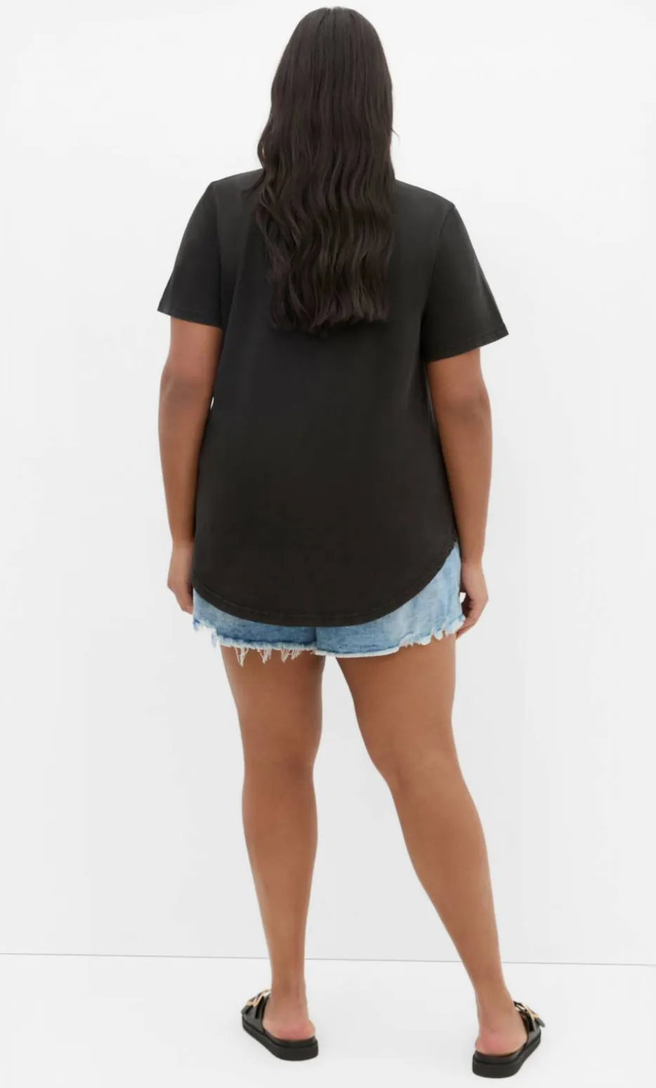 Mila Venice Beach Curved Hem Tee - slate