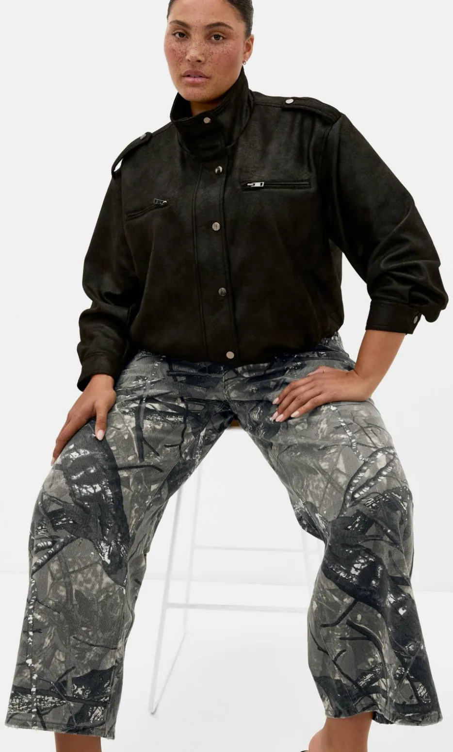 Olivia Camo Relaxed Cotton Jean - grey wash