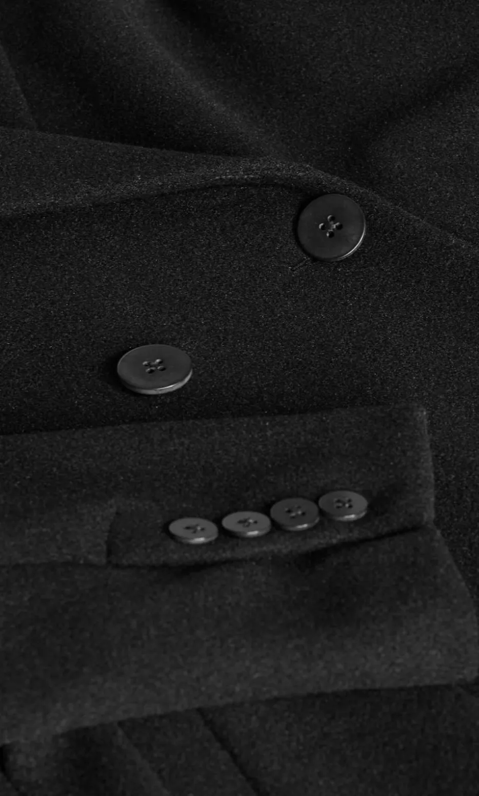 Riley Row Belted Coat - black