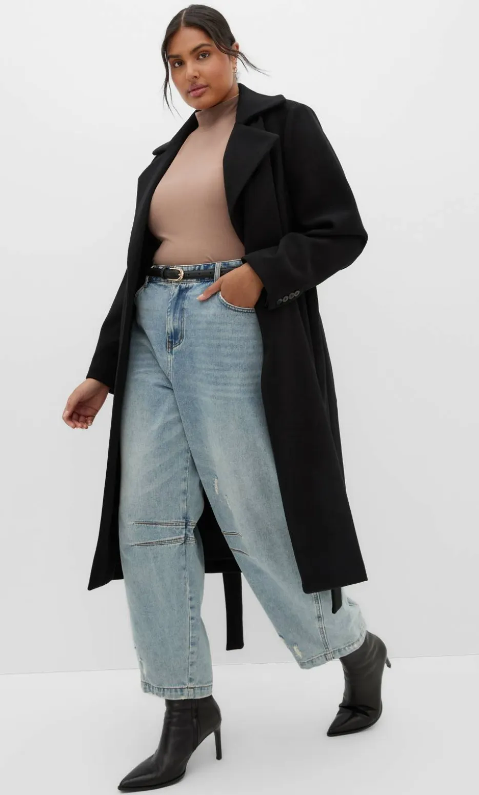 Riley Row Belted Coat - black