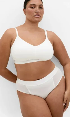 Signature CCX Cheeky Panty - ivory
