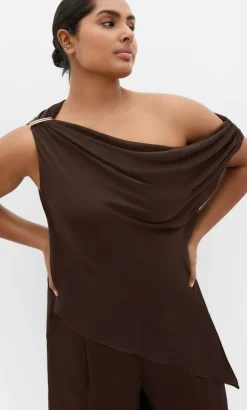 Skyla Off Shoulder Top - chocolate
