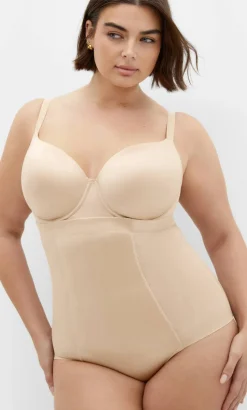 Smooth & Chic Control Brief - latte
