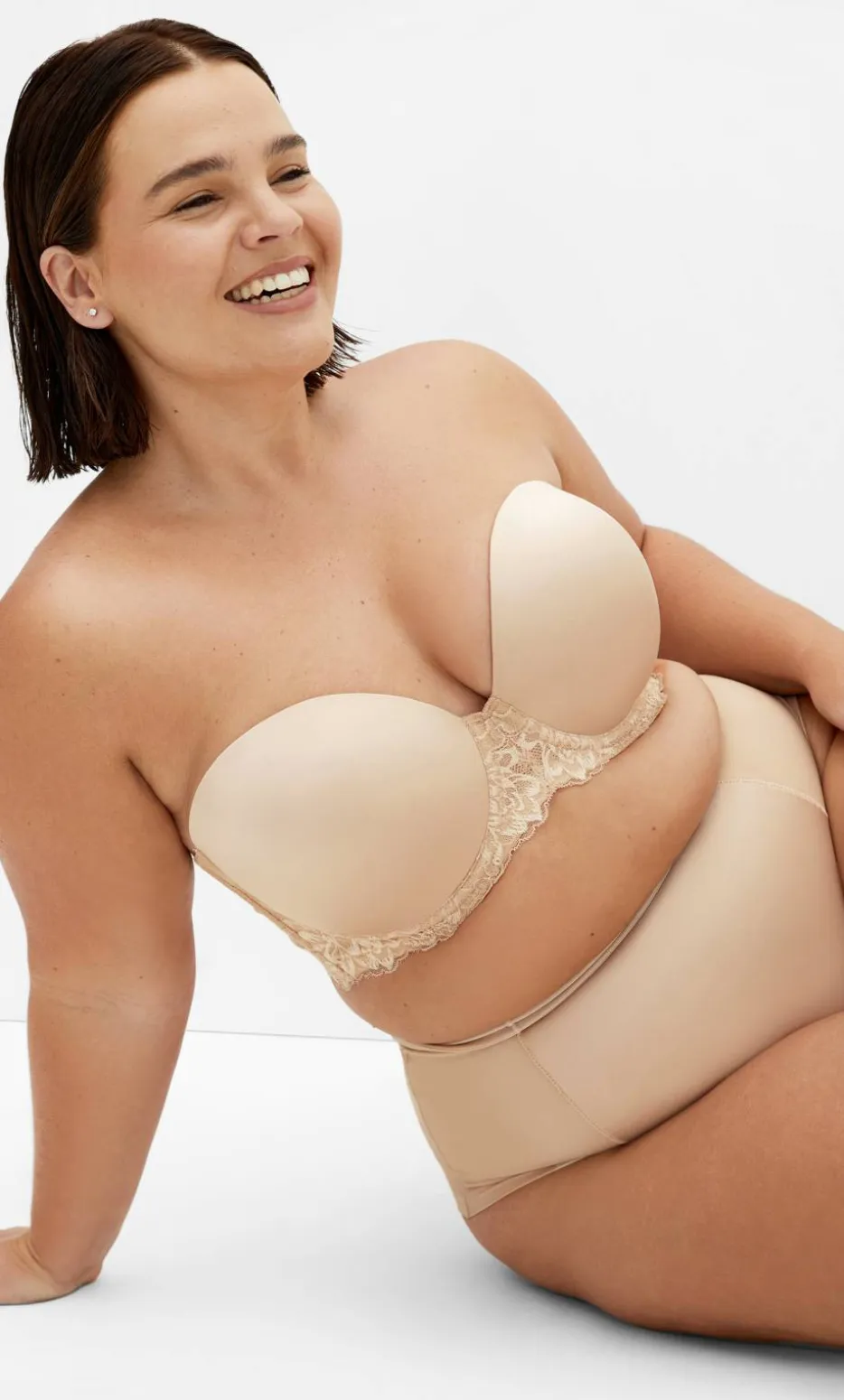 Smooth & Chic Multiway Contour Bra - latte