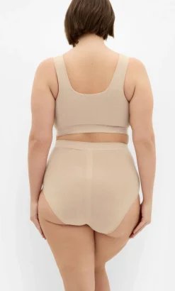 Smooth & Chic Seamless 3 Pack Full Brief - latte