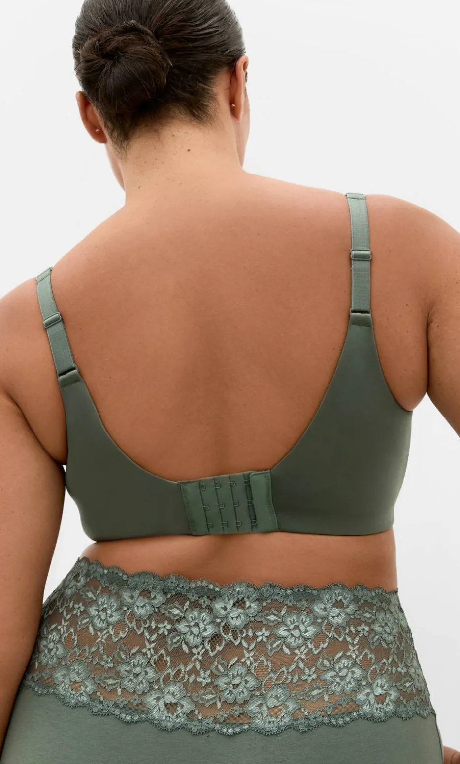 Smooth & Chic T-Shirt Bra - sage