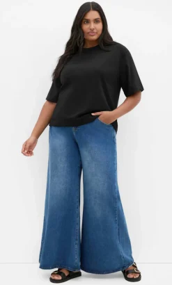 Tahlia Knit Tee - black