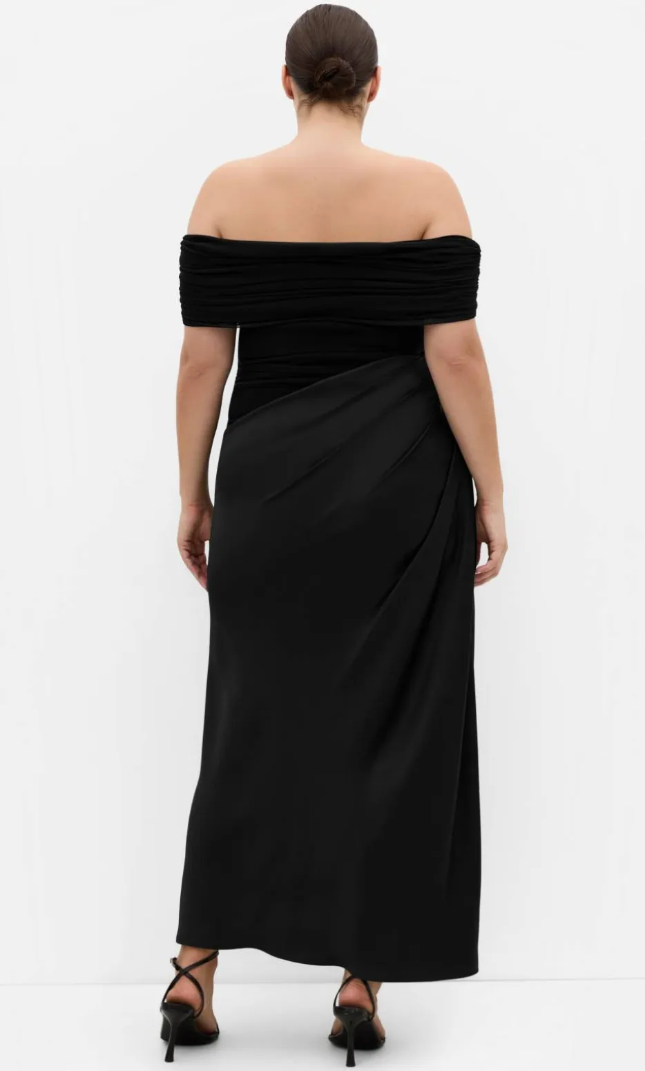 Tati Off Shoulder Maxi Dress - black