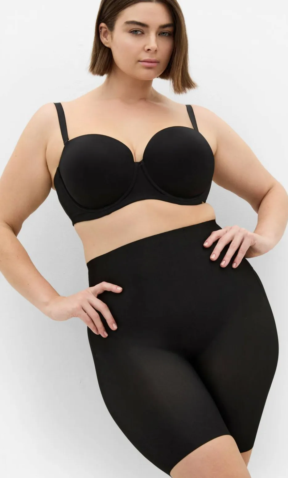 Thigh Shaper - black
