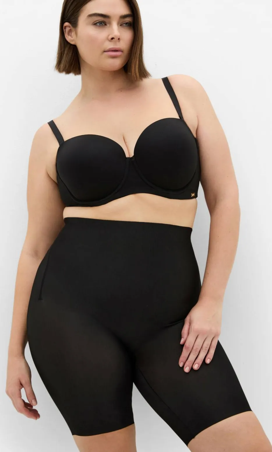 Thigh Shaper - black