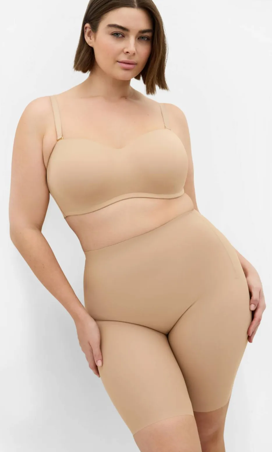 Thigh Shaper - cafe