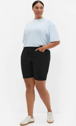 Turn Up Skinny Denim Short - black wash