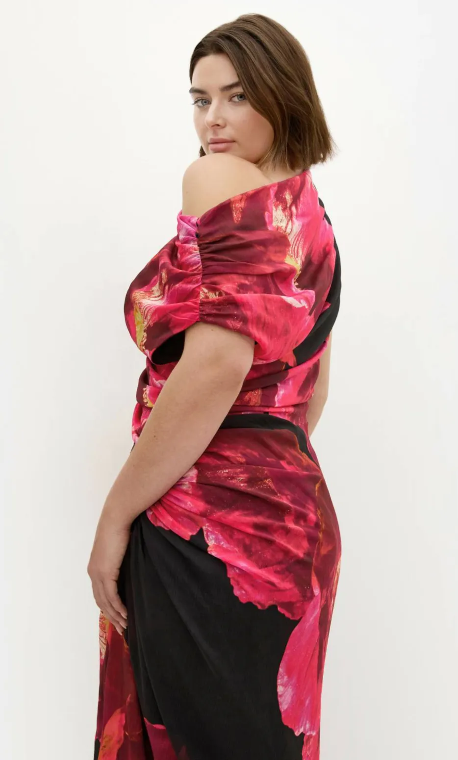 Vivid Print Maxi Dress - black