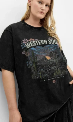 Western Soul Oversized Tee - black wash