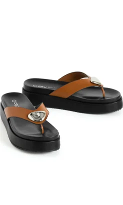WIDE FIT Avery Platform Sandal - tan