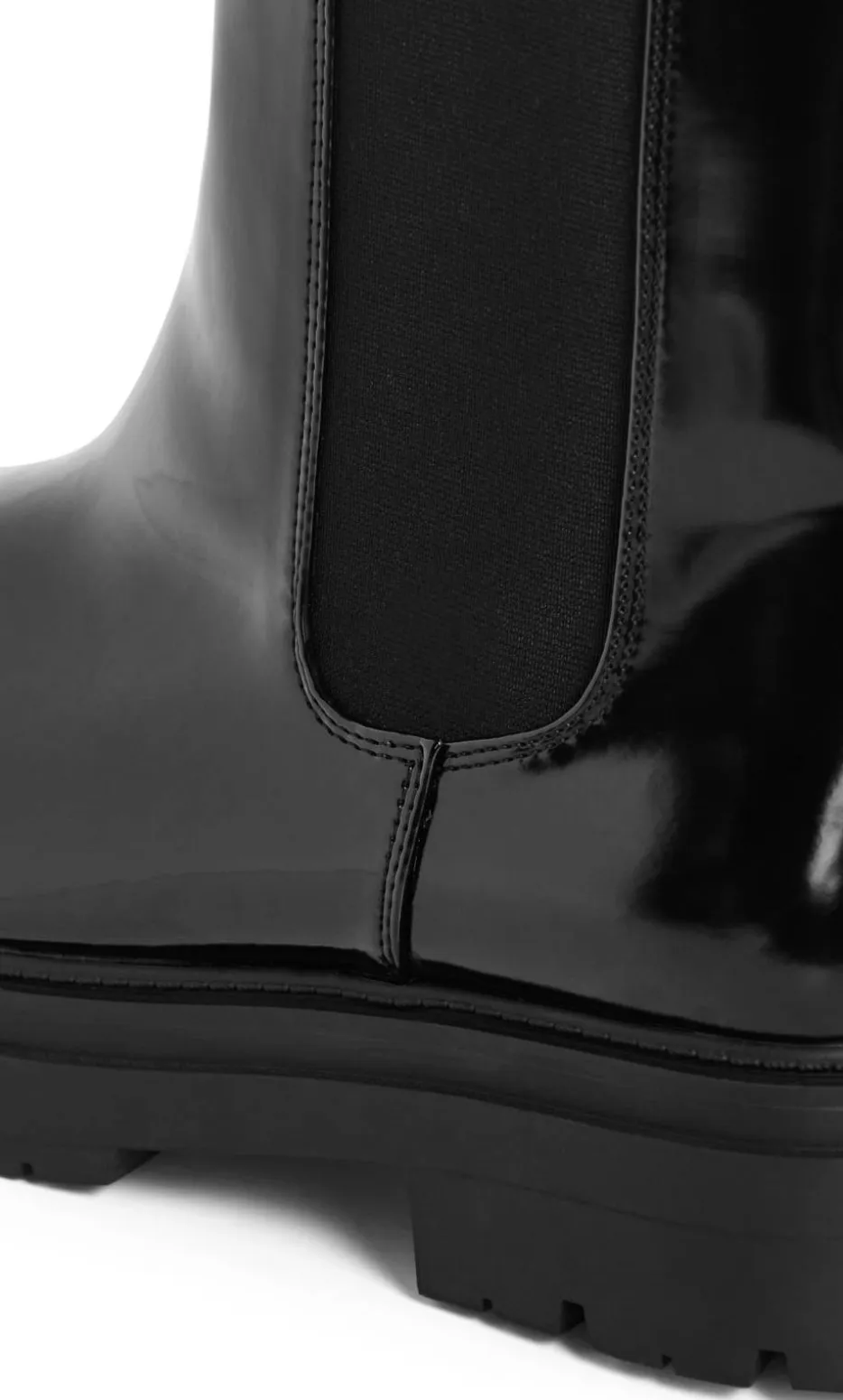 WIDE FIT Chelsea Ankle Boot - black